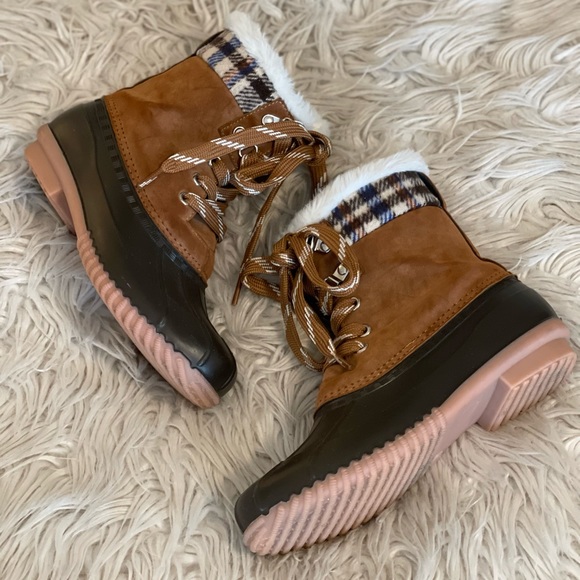 Maurice’s | Duck Boots 🦆 - Picture 2 of 15
